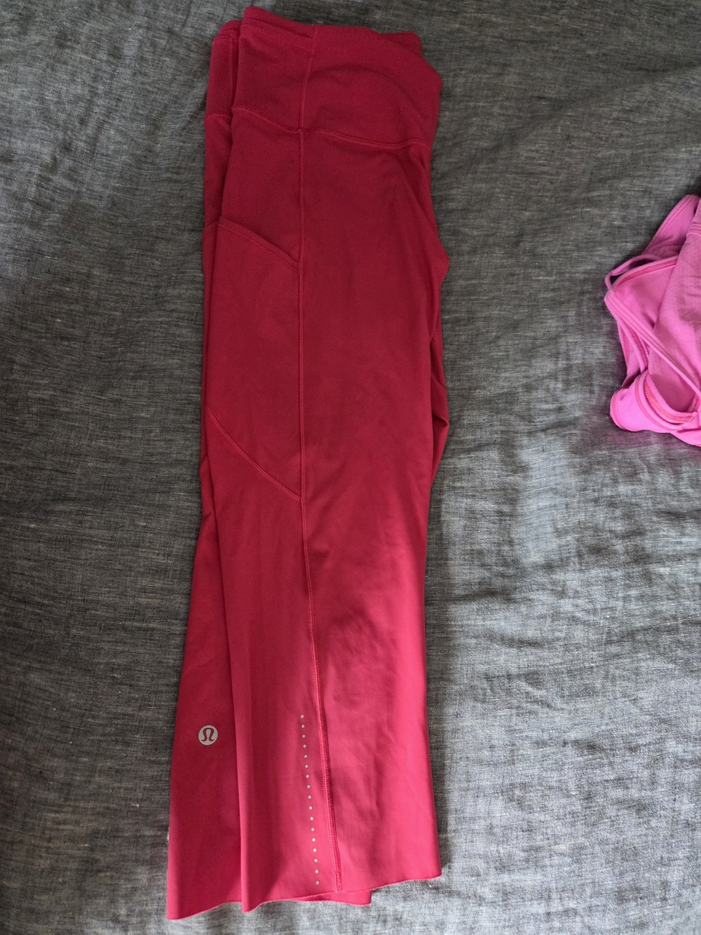 Fast & Free Crop - Lululemon - Picture 7 of 7